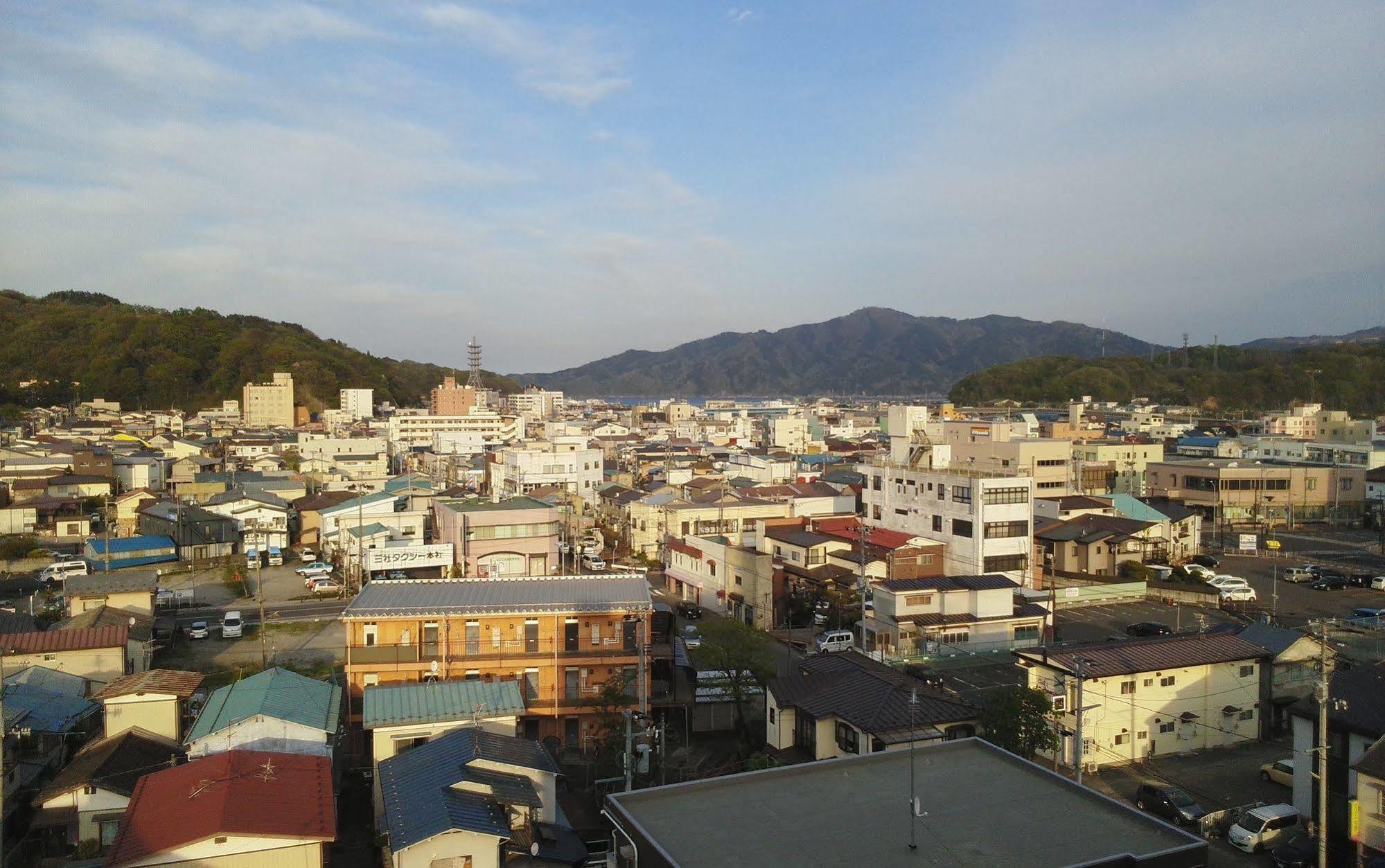 Miyako Hills Hotel
